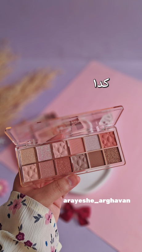 پالت سایه ۱۲رنگ s.t.r color